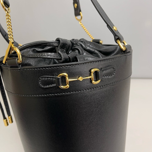 Gucci Horsebit Horsebit 1955 Drawstring Bucket Bag Calfskin Black
