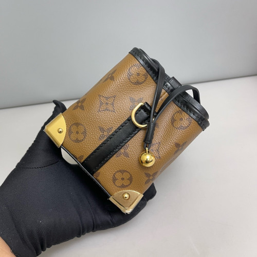 Louis Vuitton Noe Purse Monogram Brown Black