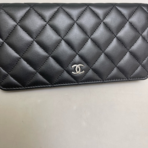 Chanel Quilted Flap Wallet Calfskin Black