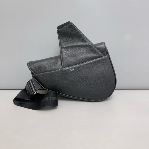 Dior Bee Mans Saddle Bag Calfskin Black Dior Bee Mans Saddle Bag Calfskin Black