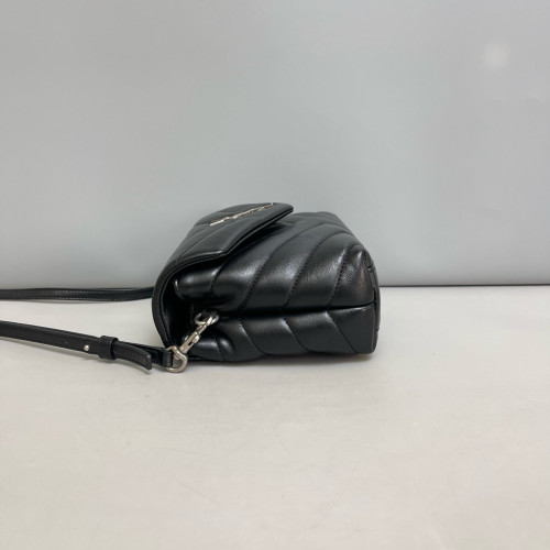 Yves Saint Laurent Toy Loulou Crossbody Bag Calfskin Black Yves Saint Laurent Toy Loulou Crossbody Bag Calfskin Black