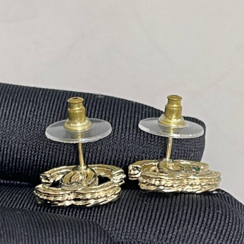 Chanel Stud Earrings Metal Gold Chanel Stud Earrings Metal Gold
