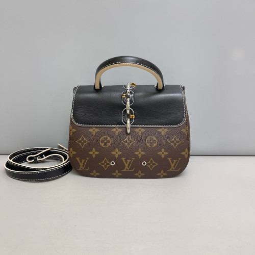 Louis Vuitton Chain It PM Monogram Black Brown