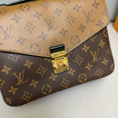 Louis Vuitton Pochette Metis Reverse Monogram Brown Louis Vuitton Pochette Metis Reverse Monogram Brown