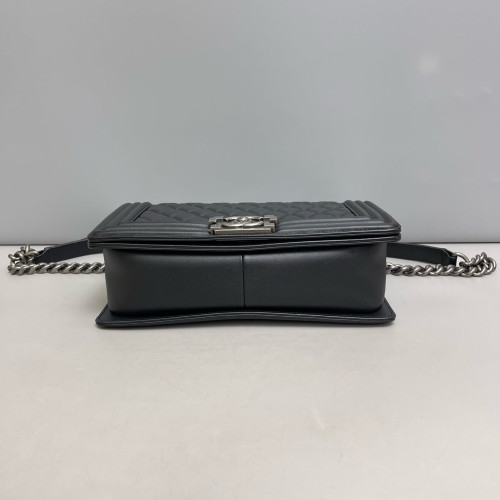 Chanel Quilted Medium Boy Flap Calfskin Black