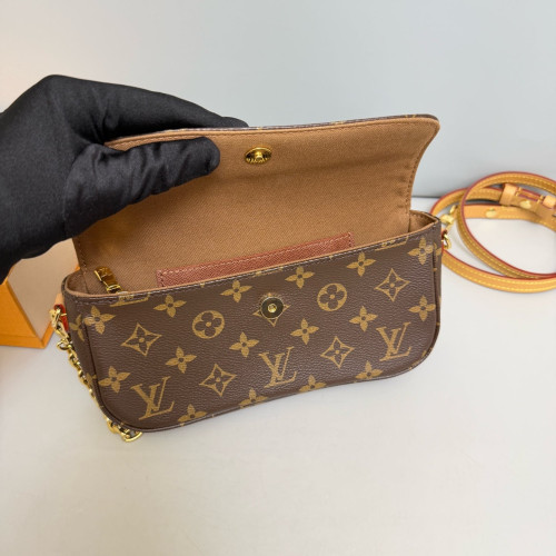 Louis Vuitton Ivy Wallet On Chain Monogram Brown