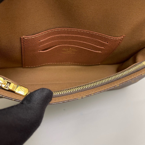 Louis Vuitton Ivy Wallet On Chain Monogram Brown