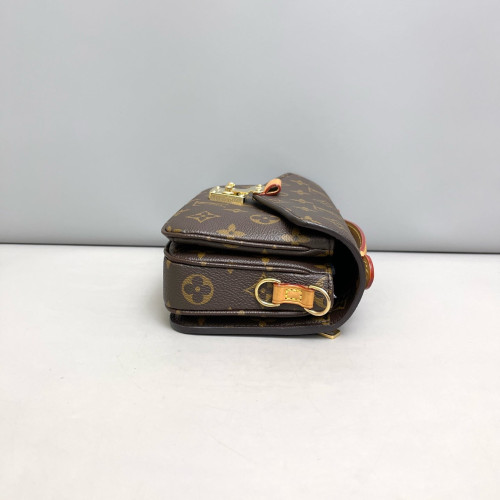 Louis Vuitton Pochette Metis East West Monogram Brown