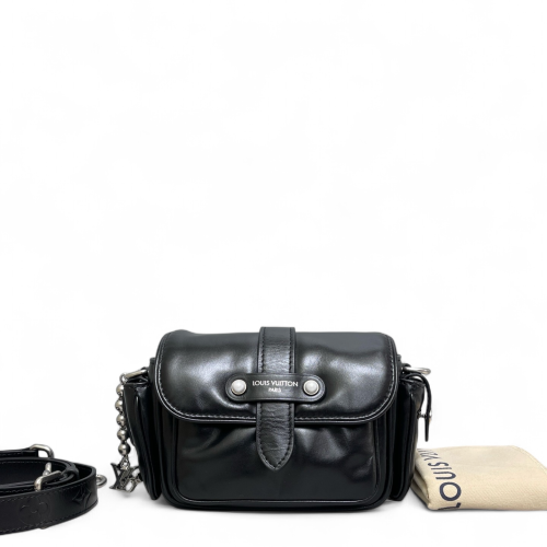 Louis Vuitton Cargo Wearable Wallet Calfskin Black