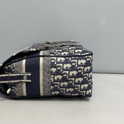 Dior Medium Diorcamp Messenger Oblique Navy Beige Black