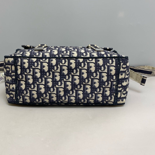 Dior Medium Diorcamp Messenger Oblique Navy Beige Black
