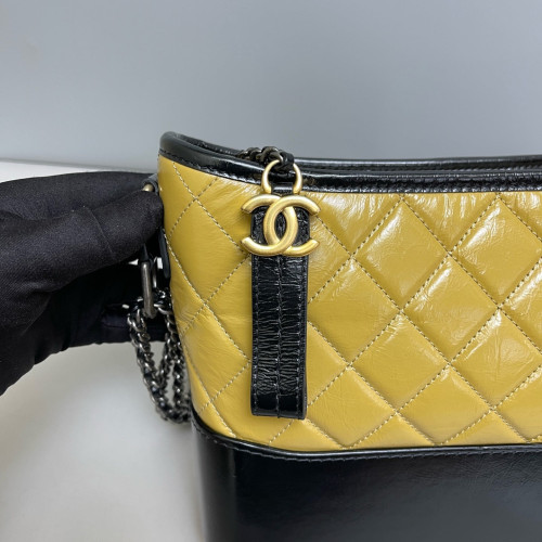 Chanel Quilted New Medium Gabrielle Hobo Calfskin Zafferano Black