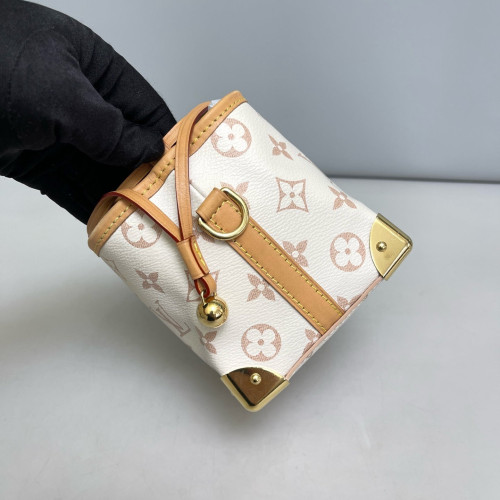 Louis Vuitton Noe Purse Monogram Beige Sahara