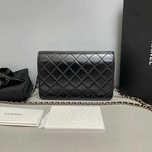 Chanel Quilted 31 Wallet On Chain Calfskin Black