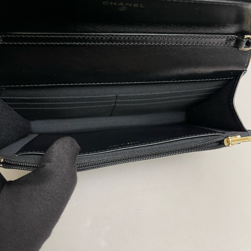 Chanel Quilted 31 Wallet On Chain Calfskin Black
