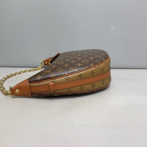 Louis Vuitton Loop Hobo Monogram Brown