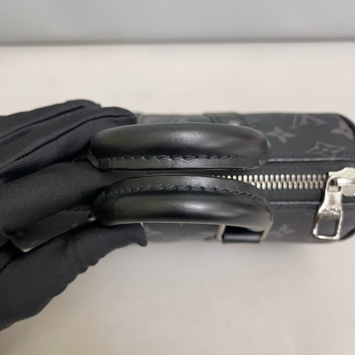 Louis Vuitton Keepall Bandouliere 25 Reverse Monogram Black