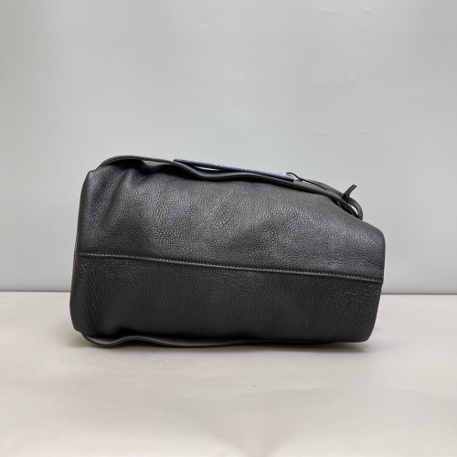 Miu Miu Tote Bag Grained Calfskin Calfskin Black