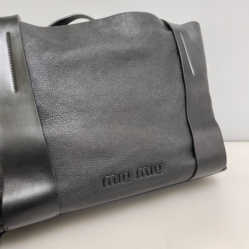 Miu Miu Tote Bag Grained Calfskin Calfskin Black