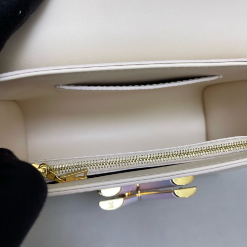 Louis Vuitton Twist PM Epi Beige