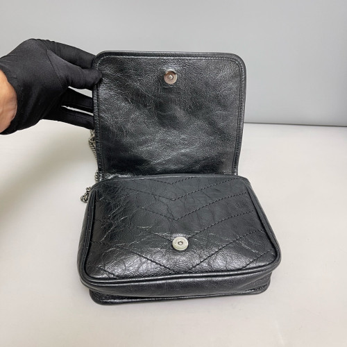 Yves Saint Laurent Niki Chain Wallet Pull Up Leather Black