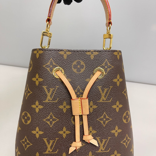Louis Vuitton Neonoe BB Monogram Brown