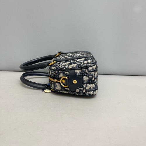 Dior Groove 20 Bag Oblique Beige Navy Black