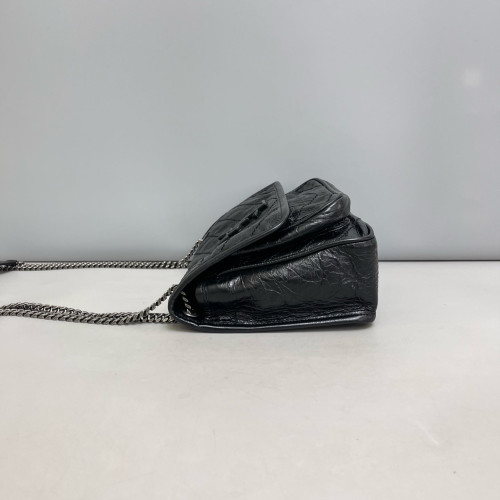 Yves Saint Laurent Baby Niki Messenger Pull Up Leather Black