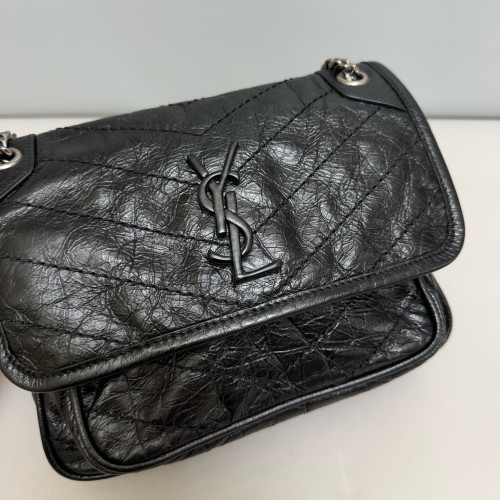 Yves Saint Laurent Baby Niki Messenger Pull Up Leather Black