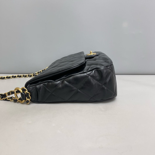 Chanel Quilted Maxi Single Flap Calfskin Black