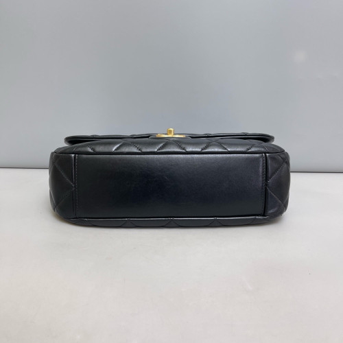 Chanel Quilted Maxi Single Flap Calfskin Black