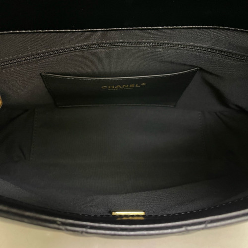 Chanel Quilted Maxi Single Flap Calfskin Black