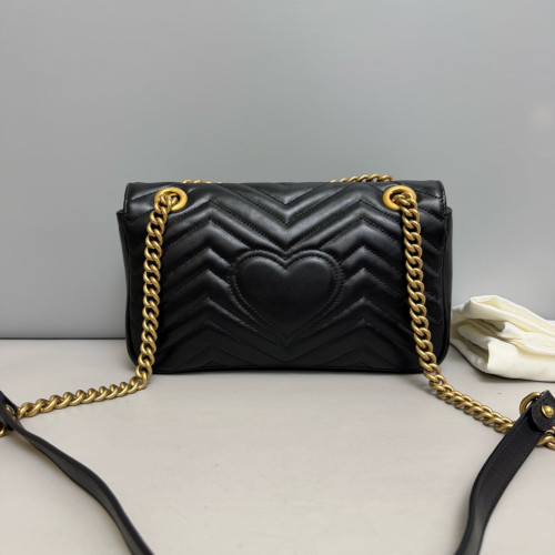 Gucci Matelasse Medium GG Marmont Calfskin Black Gucci Matelasse Medium GG Marmont Calfskin Black