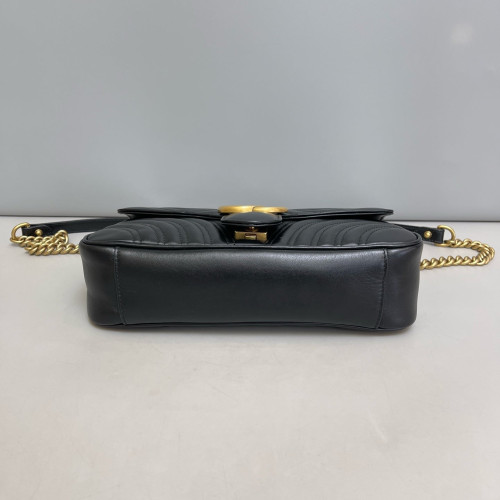 Gucci Matelasse Medium GG Marmont Calfskin Black Gucci Matelasse Medium GG Marmont Calfskin Black