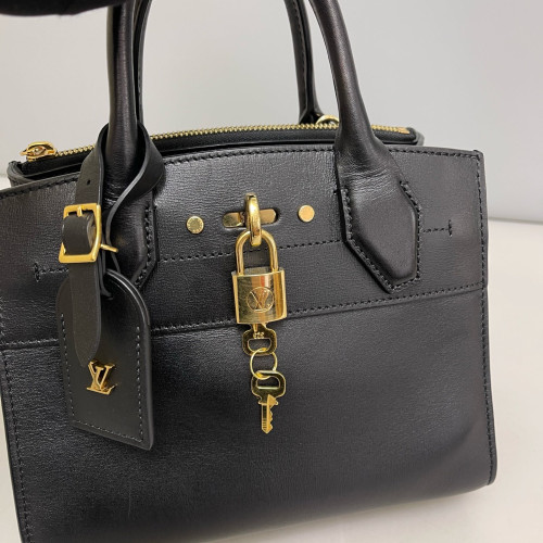 Louis Vuitton City Steamer Mini Calfskin Black