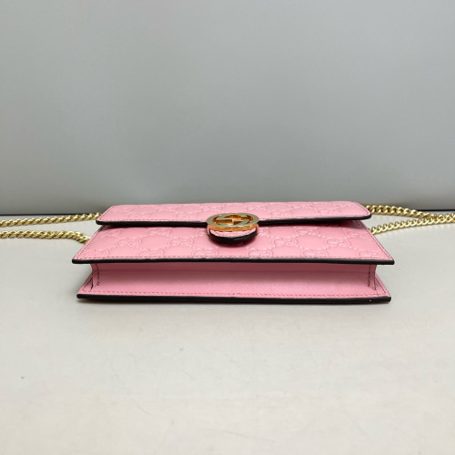 Gucci Interlocking G Chain Wallet Guccissima Pink
