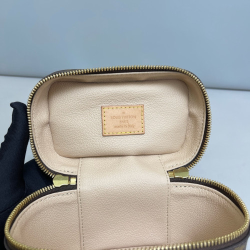 Louis Vuitton Nice Nano Monogram Brown