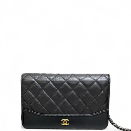 Chanel Quilted Wallet On Chain Pull Up Leather Black