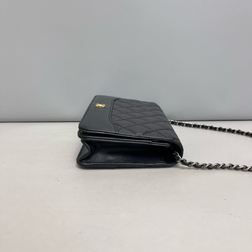 Chanel Quilted Wallet On Chain Pull Up Leather Black