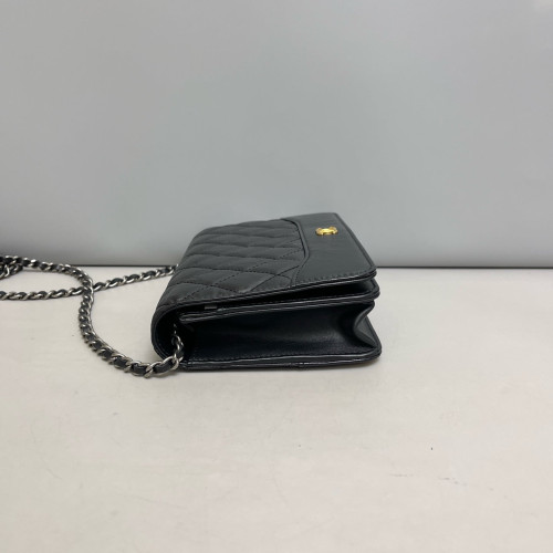 Chanel Quilted Wallet On Chain Pull Up Leather Black