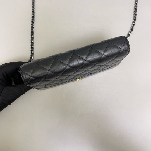 Chanel Quilted Wallet On Chain Pull Up Leather Black