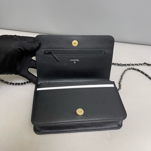 Chanel Quilted Wallet On Chain Pull Up Leather Black