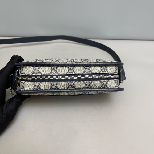 Gucci Camera Case GG Supreme Monogram Blue