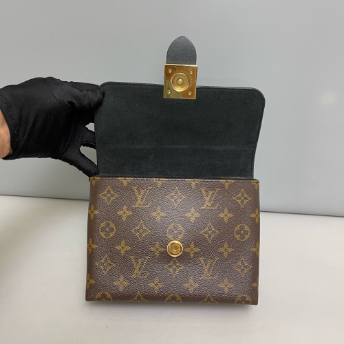 Louis Vuitton Locky BB Monogram Brown