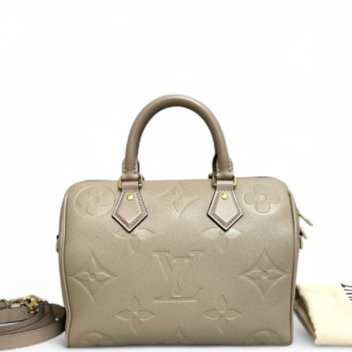 Louis Vuitton Speedy Bandouliere 25 Monogram Empreinte Giant Grey Louis Vuitton Speedy Bandouliere 25 Monogram Empreinte Giant Grey