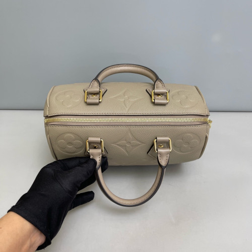 Louis Vuitton Speedy Bandouliere 25 Monogram Empreinte Giant Grey Louis Vuitton Speedy Bandouliere 25 Monogram Empreinte Giant Grey