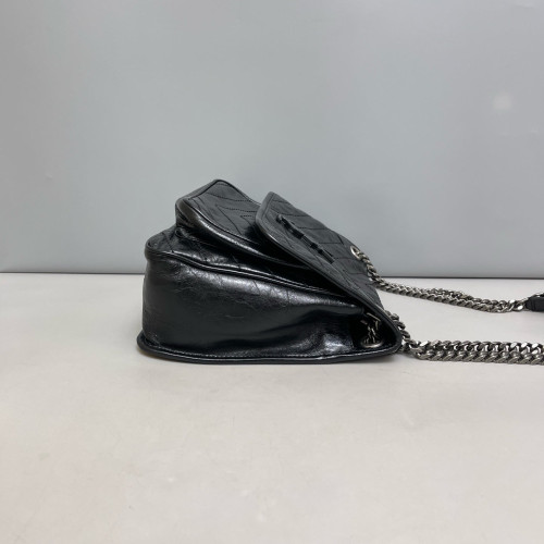 Yves Saint Laurent Medium Niki Messenger Pull Up Leather Black Yves Saint Laurent Medium Niki Messenger Pull Up Leather Black