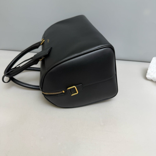 Yves Saint Laurent Boston Bag Calfskin Black