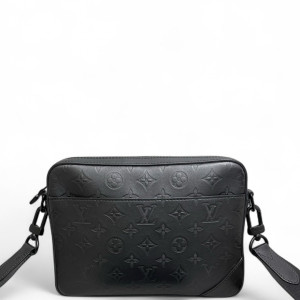 Louis Vuitton Dou Messenger Monogram Shadow Black