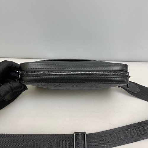 Louis Vuitton Dou Messenger Monogram Shadow Black
